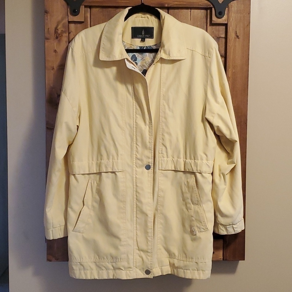 London Fog Annabelle Pale Yellow Weather Resistant Jacket Size L